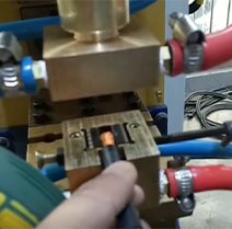 新能源汽车铜线端子麻豆黄色小视频